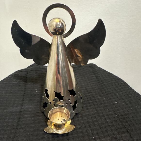 Other - VTG ANGEL CANDLE HOLDER Silver tone. Holly design